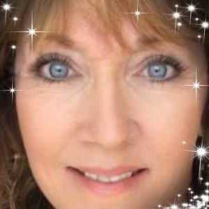 Meet your Posher, Debby